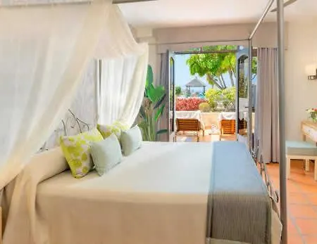 Regency Iii Appartement *